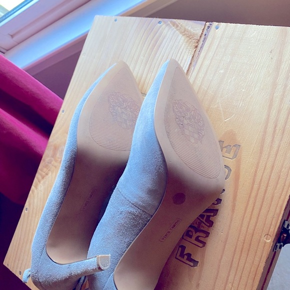 Vince Camuto high heels - Picture 6 of 6